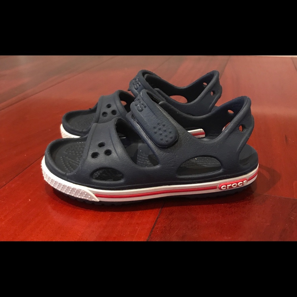 Crocs blue sandals baby boys Sz 7 C baby/toddler